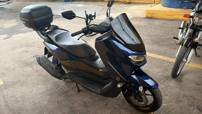 Vendo moto scoter nmax 160 
