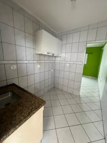 Kitão com garagem, oportunidade, frente ao mercado nagumo - Ocian