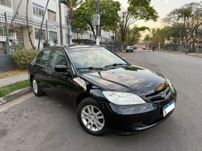 Honda Civic Sedan LXL 1.7 16V 130cv MEC 4P 2006