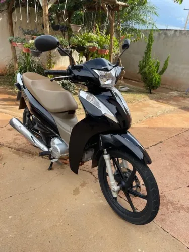 Honda biz 125cc/2ª dona/ moto de procedência