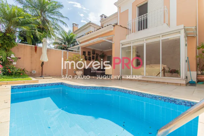 CASA DE CONDOMÍNIO - 4 SUÍTES - ALTO DA BOA VISTA, com PORTEIRA FECHADA!