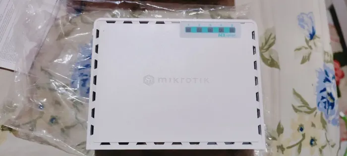 Mikrotik Modelo: E50UG