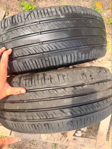 PNEU 215/55/17