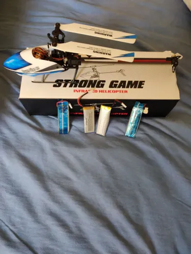 Vendo helicóptero WLtoys v977 usado mas em perfeito estado de conservação.