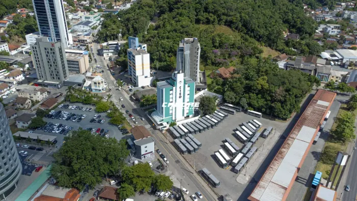 Oportunidade de locação, conjunto de salas no Ed. Ciso I Cadore Imóveis