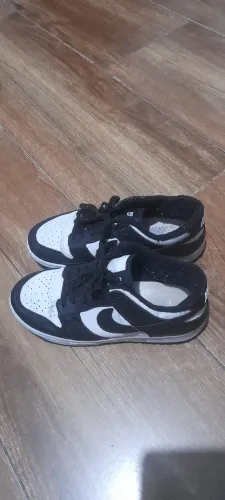 Tênis N33 Nike Dunk SB preto e branco infantil