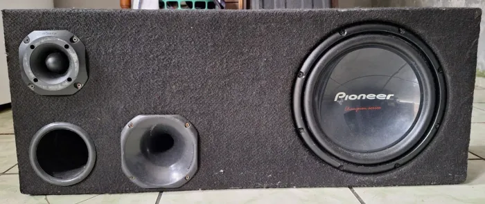 Caixa de Som Automotiva com Subwoofer Pioneer Champion Series