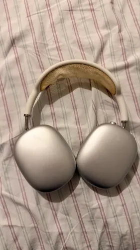 AirPods Max