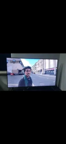 Vendo tv smart 50 polegadas pra sair logo