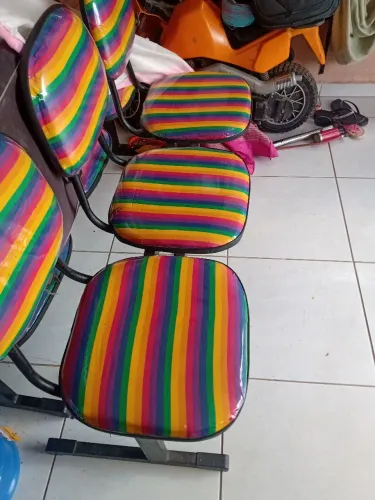 Jogo de cadeiras