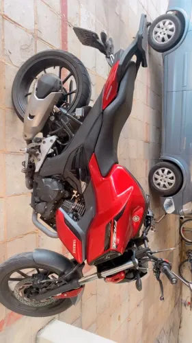 Fz15 2024 Alugo com intenção de compra