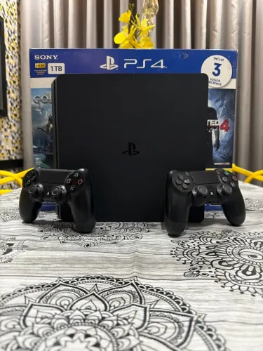 PlayStation 4 - 1 TB