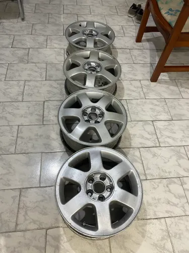 Rodas aro 15 Audi a3