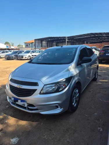Chevrolet Onix JOY Hatch 1.0 8V Flex Mec. 4P 2019