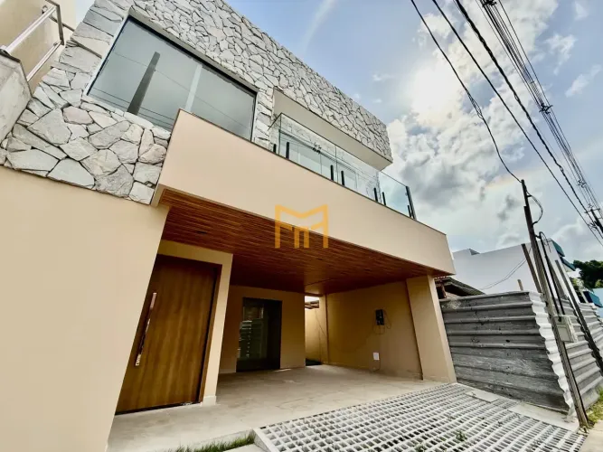 Quartzo - Casa com 210 m² e 5 suítes - Dois lotes com 320 m²