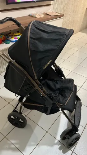 Carrinho de bebê galzerano