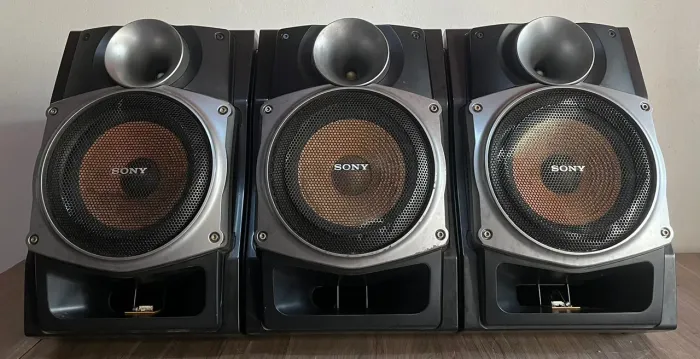 Caixa Usada Sony Ss-Zux9 220 Rms Cada Leia Descrição Aiwa Philips