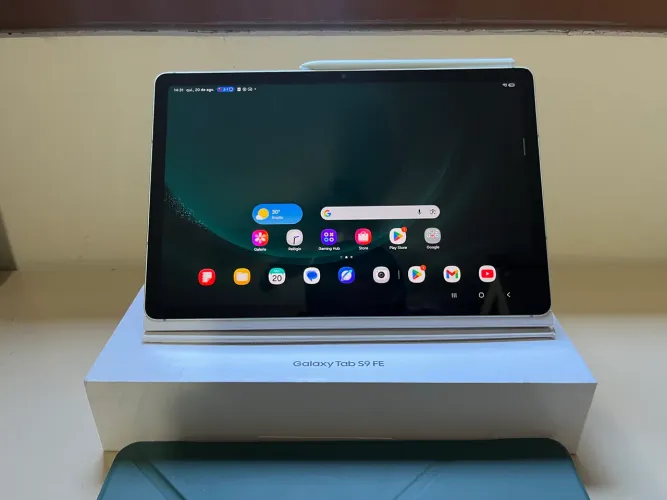 SAMSUNG TAB S9 FE (ESTADO IMPECÁVEL - ACEITO PROPOSTAS)