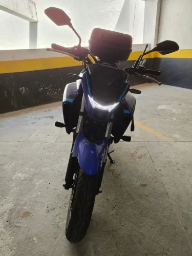 Yamaha FZ25 connected 2025 nova