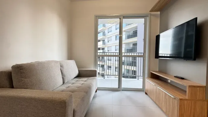 Imóvel para aluguel com 38 m² 2 quartos fica 400 m da estação de metro Praça da Árvore bai
