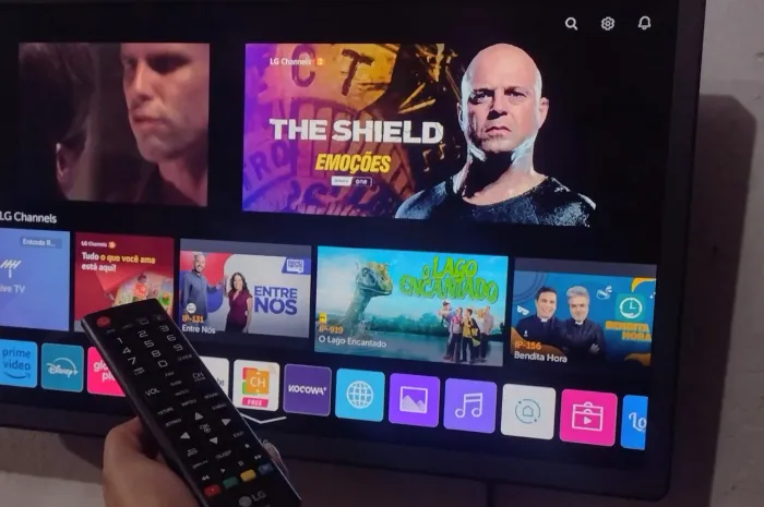 Tv Smart LG 32 em perfeito estado ( Entrego)