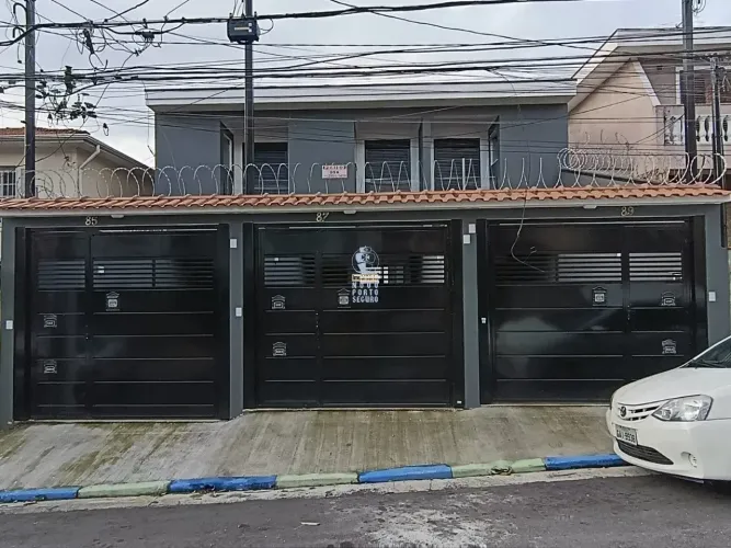 Casa para Venda e Locação na Vila Isolina Mazzei.