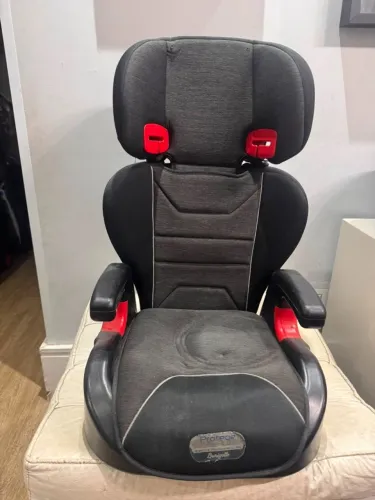 Cadeirinha Burigotto Protege Reclinável - 15 a 36 kg