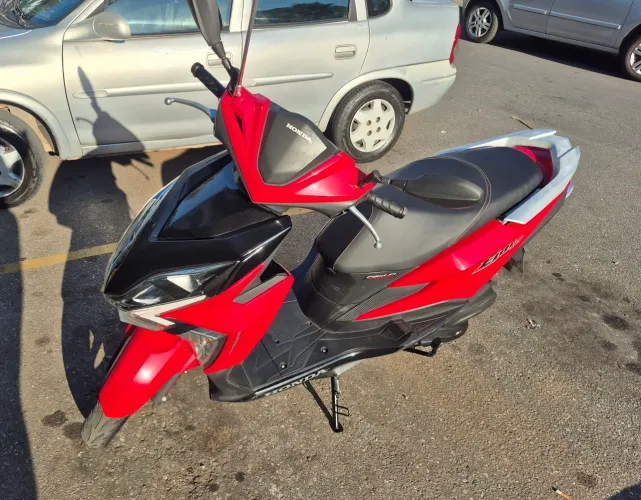 Honda Elite 125 único dono