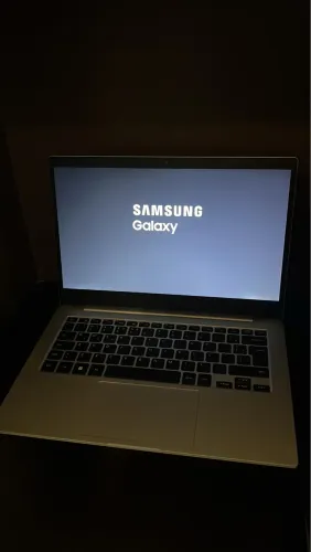 ? Notebook Samsung Galaxy Book Go 128GB