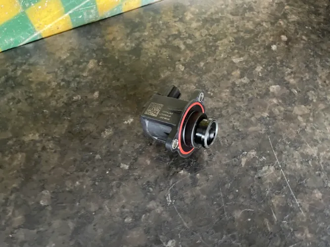 Válvula da turbina Cherry Arrizo 6  *