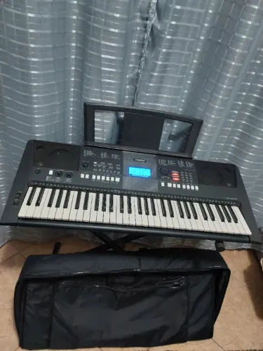 Teclado Yamaha Psr e423