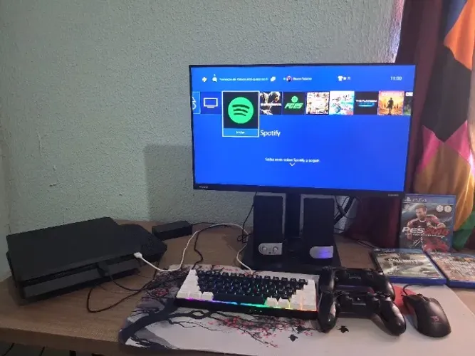 Kit play station 4 slim, monitor 144hz, teclado, mouse,