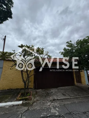 Terreno disponível para venda, na Zona Leste de São Paulo.