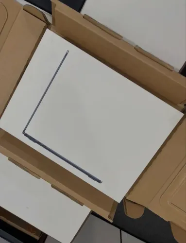 MacBook Air M5 16gb/512gb/ 13.6 | lacrado