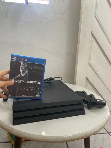 Console PS4 Pro Novo 1TB