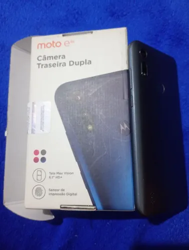Celular Motorola E6S/64 M.