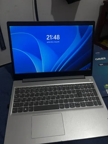 Notebook Lenovo IdeaPad 1i 