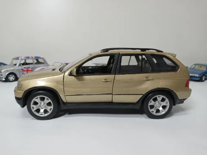 Miniatura Bmw X5 1:24 Welly Rara #le421