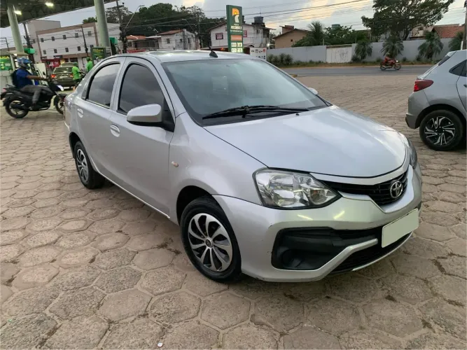 Toyota Etios X Sedan 1.5 Flex 16V 4P Mec. 2018