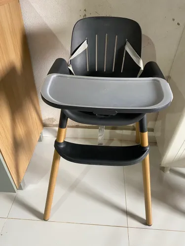 Cadeira de Alimentação Poke Burigotto