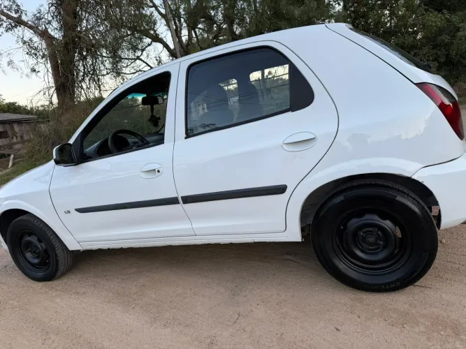Chevrolet Celta Life/ LS 1.0 MPFI 8V Flexpower 5P 2012