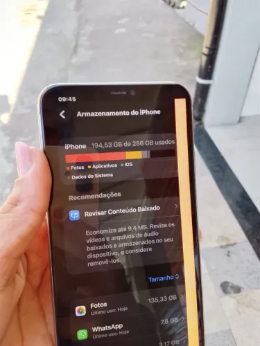 iPhone 11 Pro Max 256GB bateria 84%