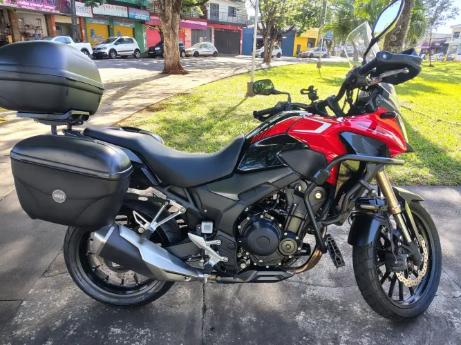 Vende-se Honda CB 500X