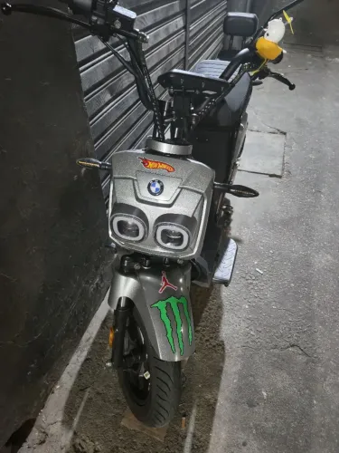Moto elétrica 1000w + capacete
