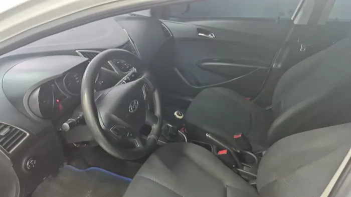 Hyundai HB20 C./c.plus/c.style 1.6 Flex 16V Mec. 2015