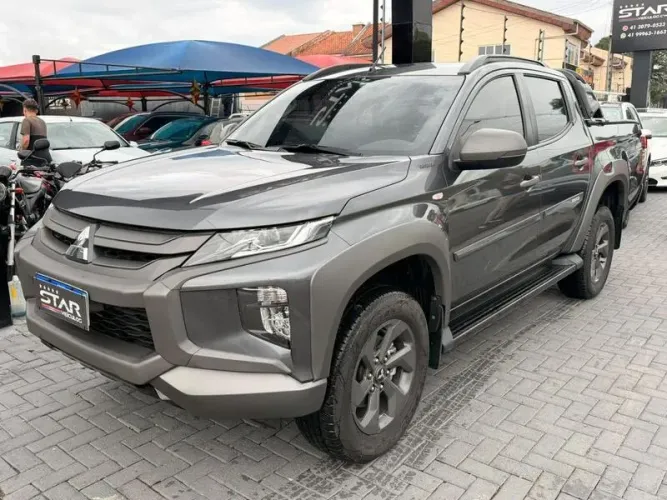 Mitsubishi TRITON GLS 2.4 CD 4X4 TB Diesel Aut. 2025