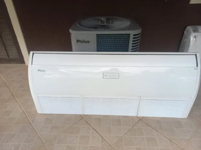 Ar condicionado Philco Piso/teto 60 mil BTUs inverter