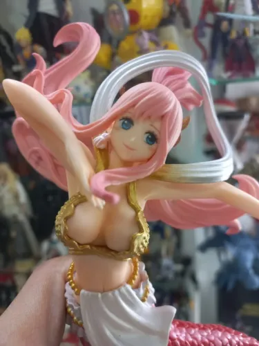 Princesa Shirahoshi figure
