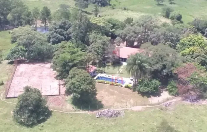 Sitio de 89.000 m² - 350 m² área construída - 5 dormitórios (2 suítes) - Venda por R$ 1.30