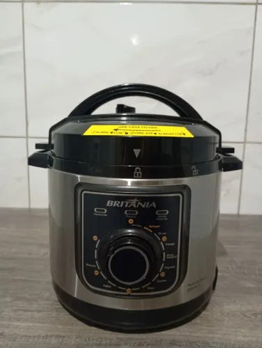 Panela de pressão elétrica 220 BRITÂNIA